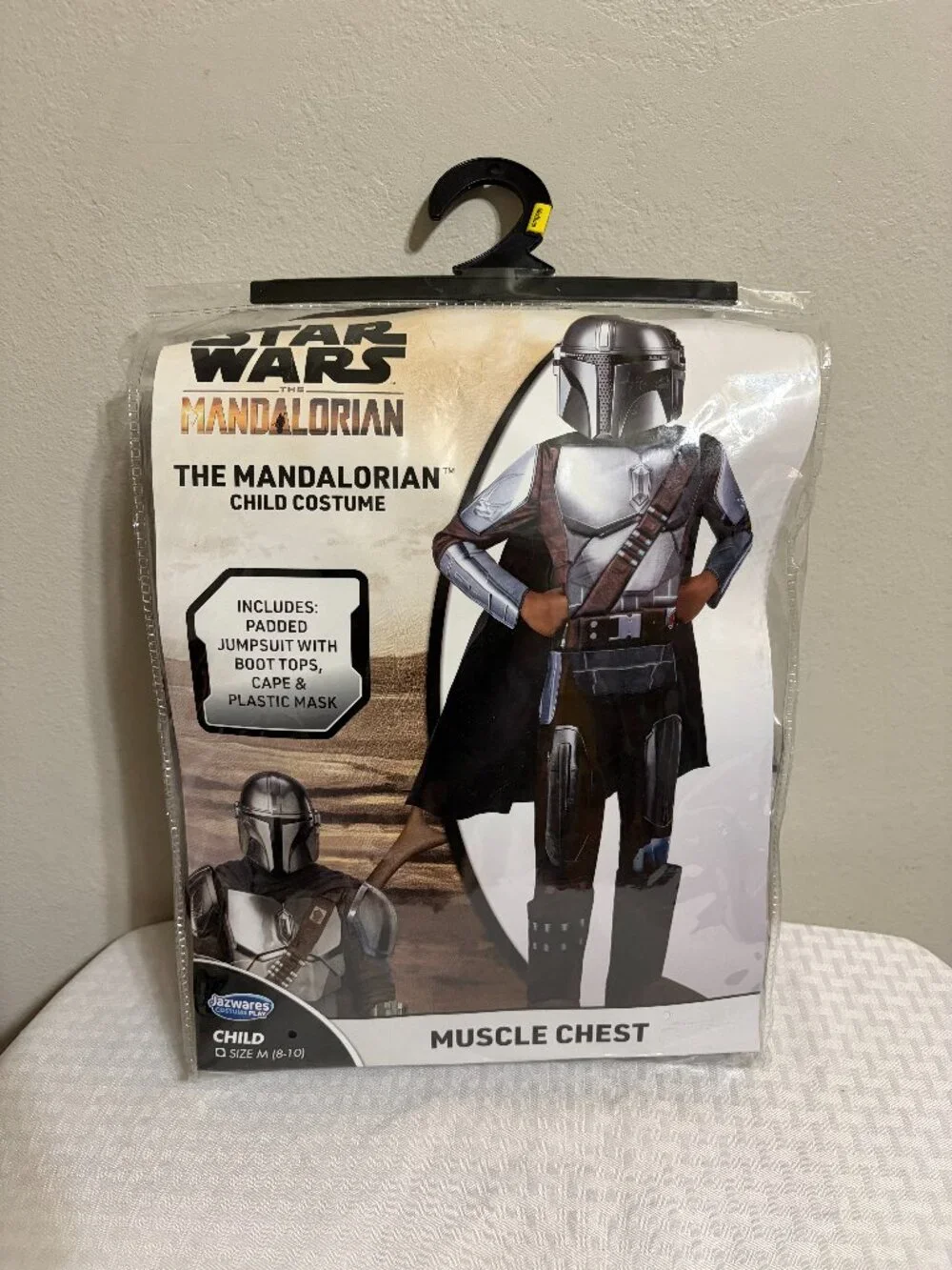 Star Wars the Mandalorian child costume size 8-10 NWT
